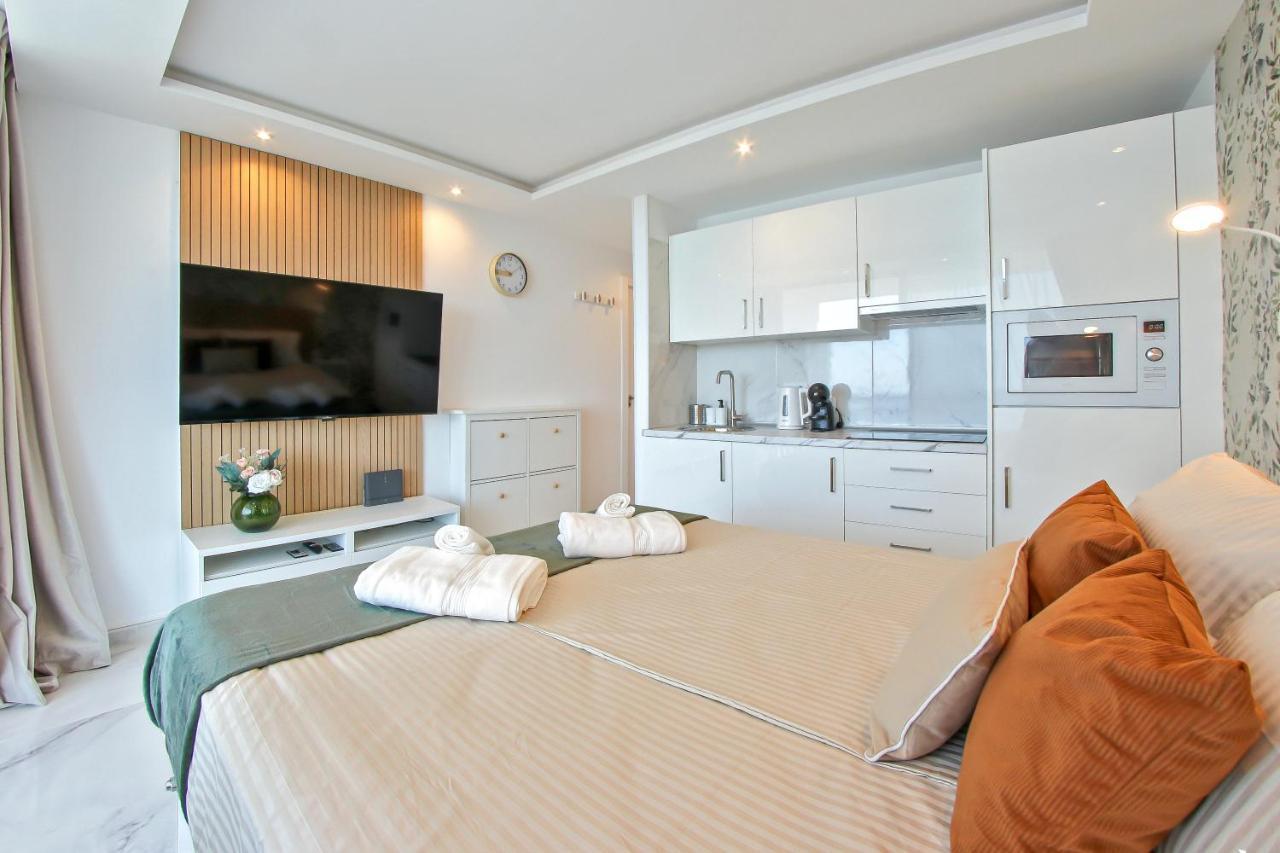 Stylish Modern Studio With Ocean View And Pools, 1001, Ponderosa Playa de las Americas  Zewnętrze zdjęcie